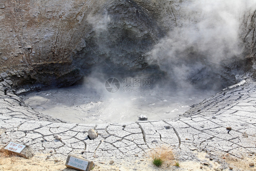 黄石公园泥火山地区荒野火山公园力量地质学野生动物蒸汽地形美丽蓝色图片