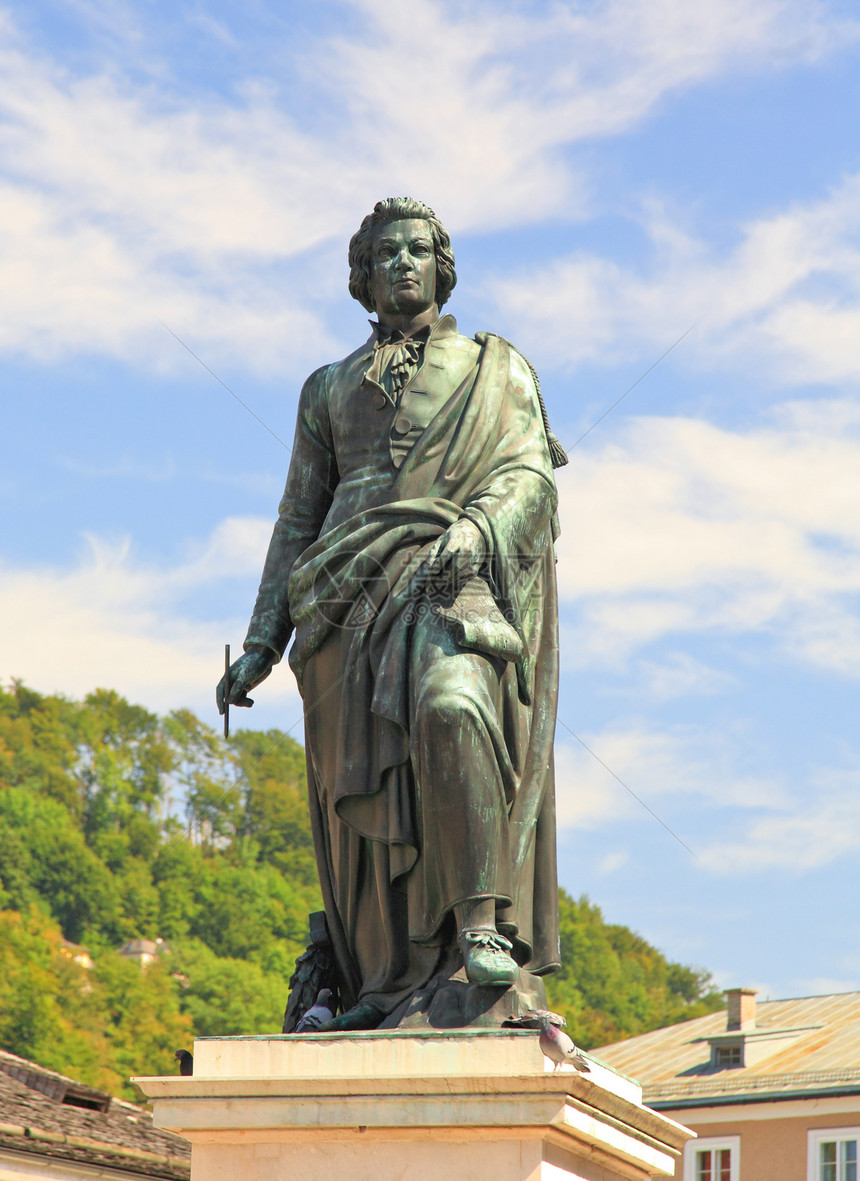 奥地利萨尔茨堡莫扎特雕像蓝色旅行作曲家风景城市历史吸引力访问假期遗产图片