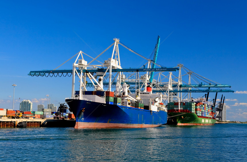 迈阿密港仓库城市贸易热带运输出口国际海湾港口晴天图片