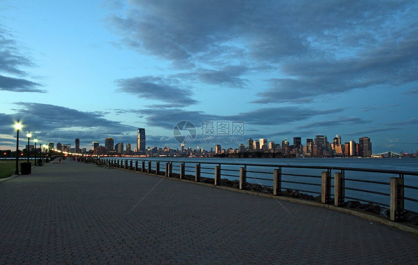 纽约市的天际公园市中心办公室码头反射街道吸引力帝国摩天大楼自由图片