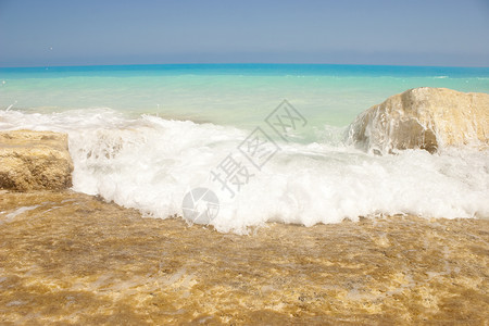 北海岸美丽的海浪高清图片