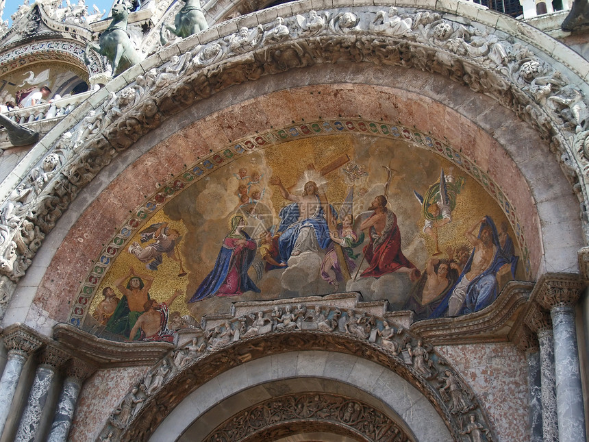 圣马可威尼斯正方形分数大教堂宗教教会鸽子历史旅行广场建筑图片