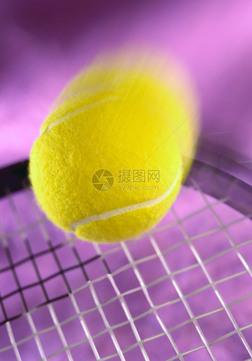网球和篮球球拍运动服务休闲器材紫色闲暇用品娱乐体育图片