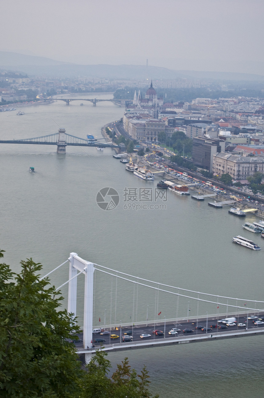 丹贝景观蓝色旅行交通游客城堡天空地标议会银行图片