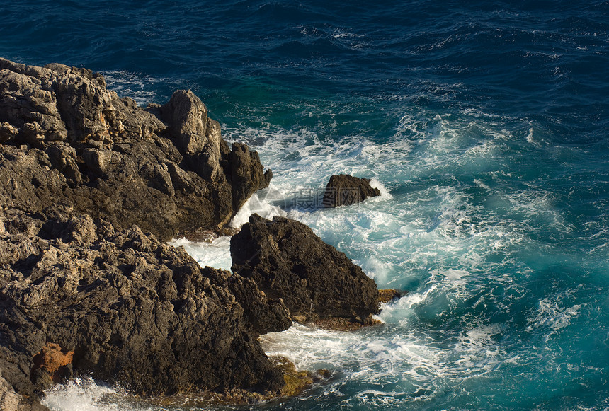 岩石荒野头晕海浪泡沫危险清凉海岸线风景眩晕湍流图片