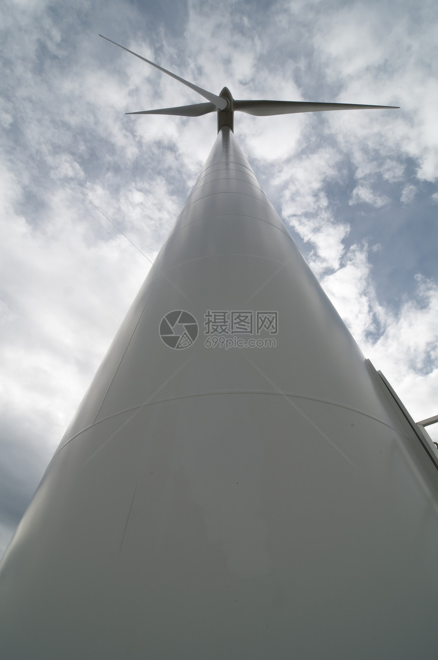 叶子能量 风力发电 通过风力涡轮机螺旋桨绿色力量生态旋转天空刀刃涡轮白色翅膀图片