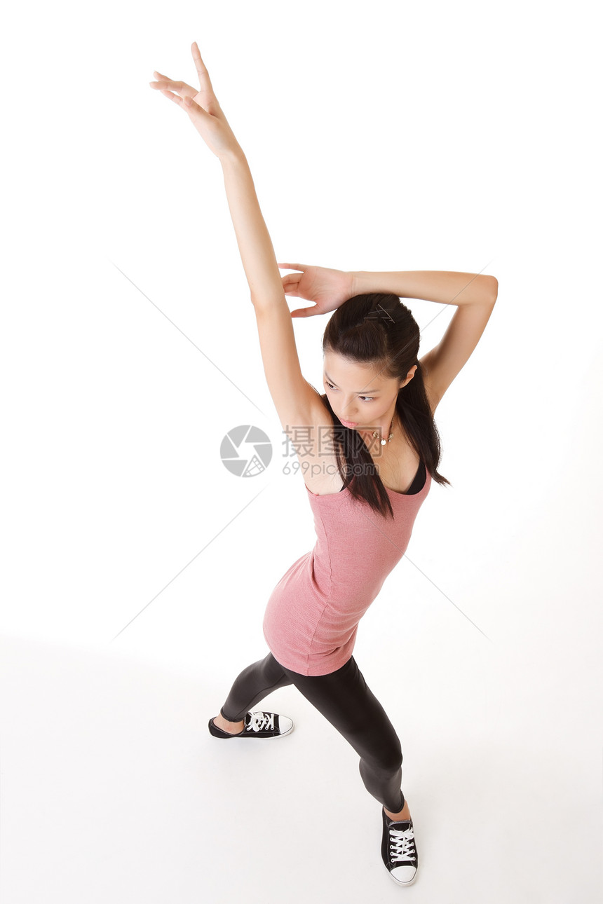 现代女青年舞蹈图片