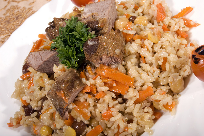 带肉的比拉法蔬菜猪肉盘子羊肉奢华营养沙拉牛肉国家菜单图片