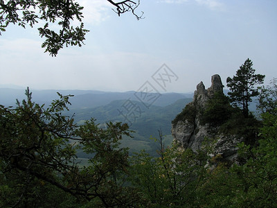 解脱山山脉天空全景旅行轨道冰川路线青菜风景植物植被背景