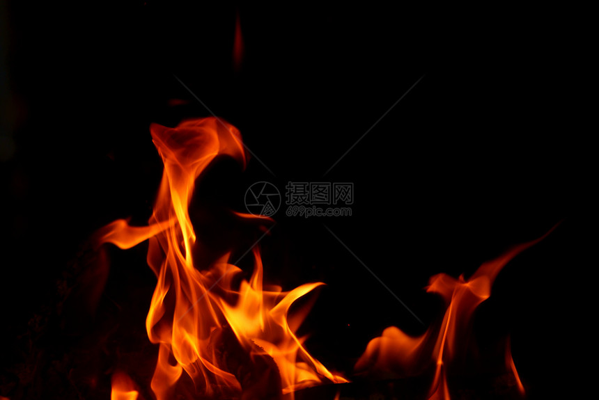 红火黑色红色燃烧烧烤焦点图片