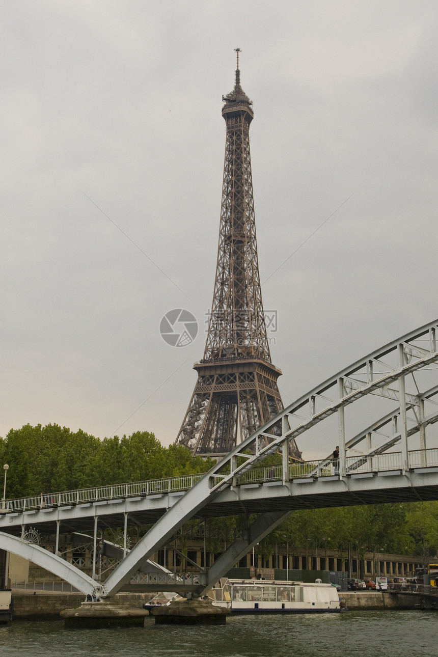 巴黎和塞纳河旅行天空文化反射风光地方蓝色城市生活日落城市图片