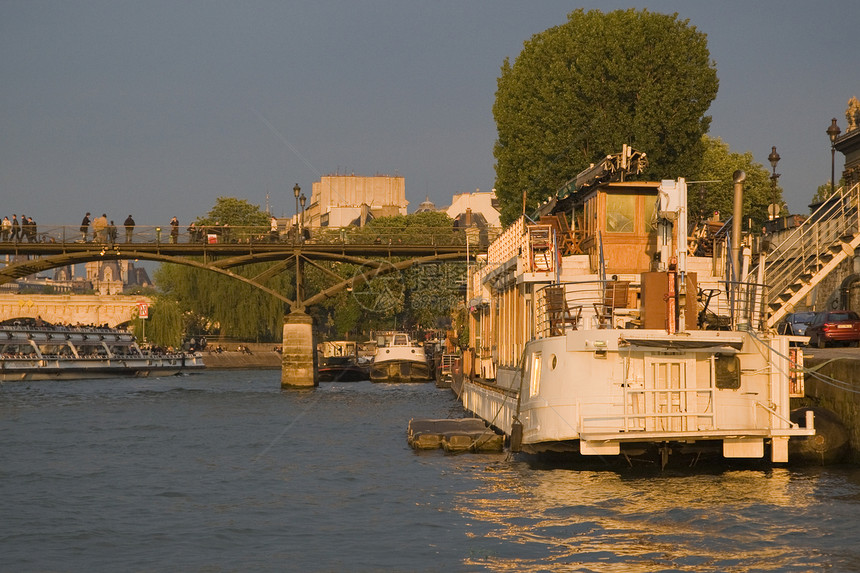 巴黎和塞纳河风光都市日落景观天空地标反射目的地假期河岸图片