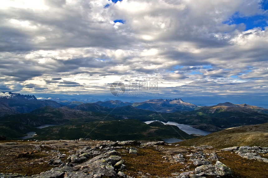 山地风景岩石石头自然界悬崖吸引力游客景点山脉天气天空图片