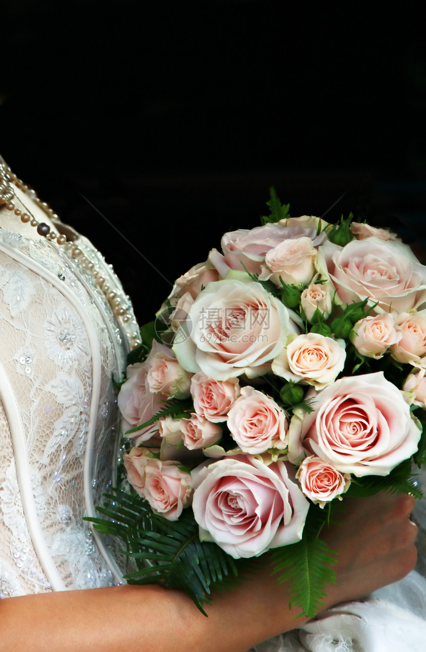 婚礼花束女性家庭裙子粉色玫瑰新娘婚姻白色女士已婚图片