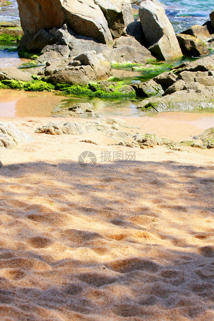 海滩西班牙蓝色旅行太阳海浪热带旅游海洋射线晴天季节图片