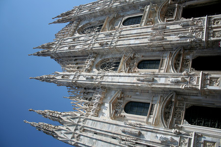维密秀密兰的Duomo背景