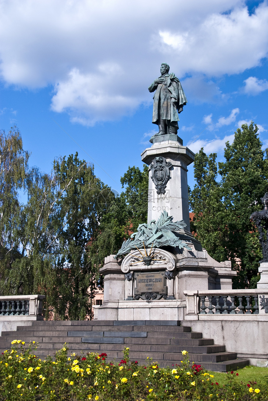 波兰华沙女神像旅行城市地标雕像诗人历史建筑学纪念馆天空纪念碑图片