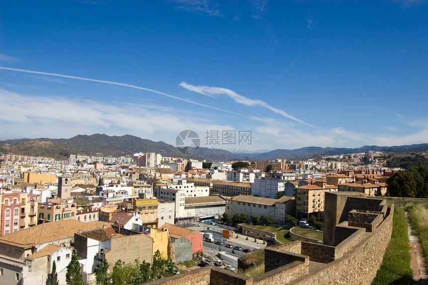 马拉加市景观晴天建筑学房子石头建筑地标全景城市爬坡图片