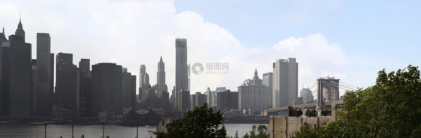 曼哈顿 NYC 天线全景建筑物电缆历史性旅游风景人行道游客地标市中心学位图片