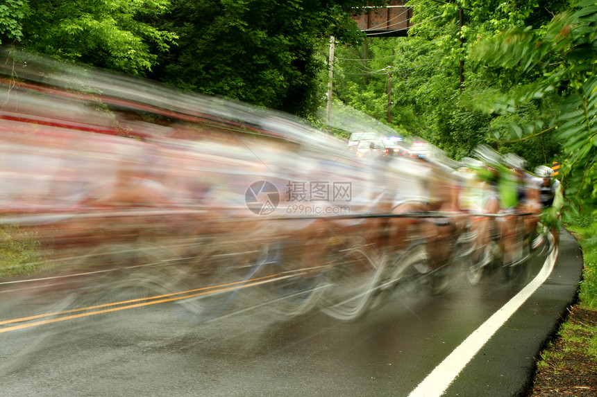 自行车道路竞赛男人速度运动图片