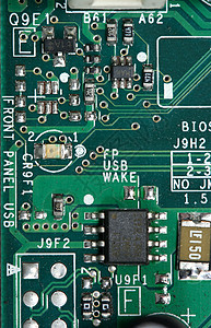 计算机芯片和电路板电子技术电容器电路电气电子产品木板处理器电脑绿色背景图片