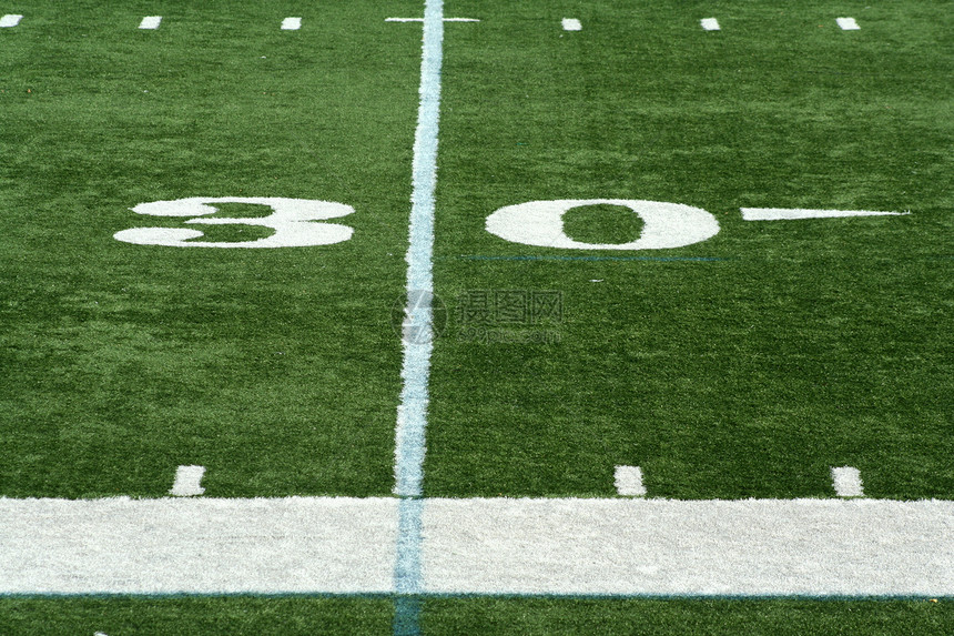 足球三十个院落标记运动场草坪场地用途游戏单线足球场竞赛院子线条图片