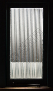 窗口框瓦楞框架指甲玻璃山脊木头线条背景图片