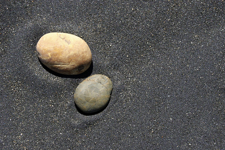 石和沙背景图片
