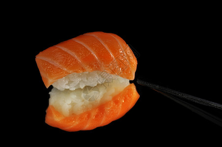 寿司和鲑鱼食物海鲜午餐筷子背景图片
