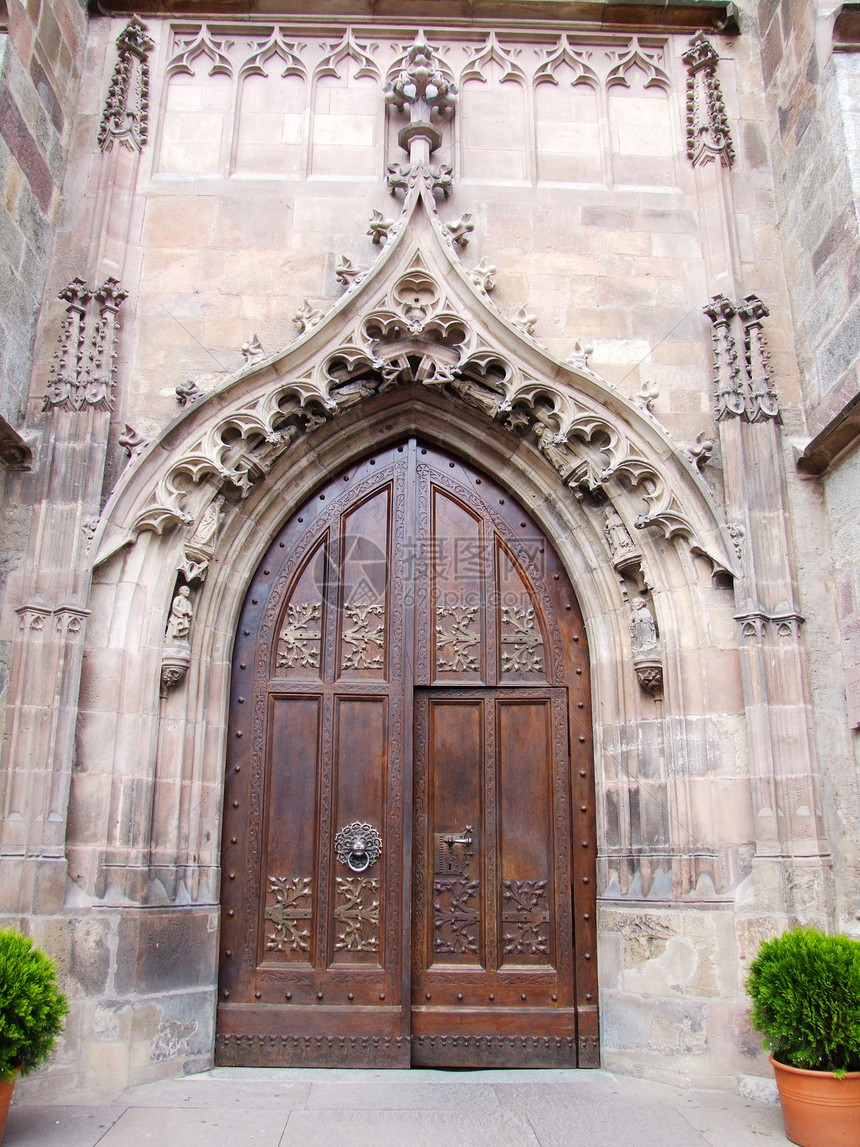 Meran的Kirche门户网站图片