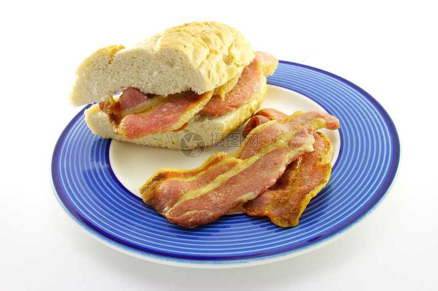 餐桌上的烹饪早餐物品面包食物油炸服务红色盐渍餐厅生活盘子午餐图片