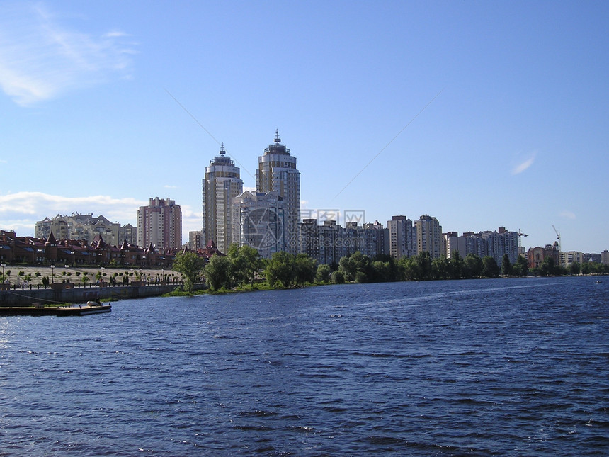 基辅城市地平线大都市摩天大楼首都城景蓝色房子景观房屋图片