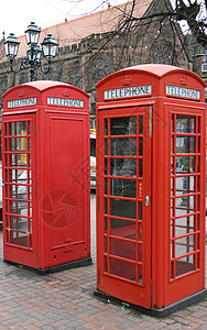 两个红电话箱背景图片