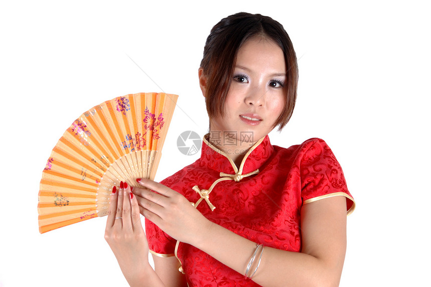 穿着长着风扇的Traditonal服装的中国女孩女士姿势红色扇子女性裙子青年图片