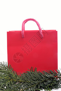红色购物袋和fir背景图片