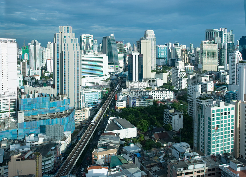 曼谷天线首都城市景观建筑学市中心多云天际火车建筑高楼图片