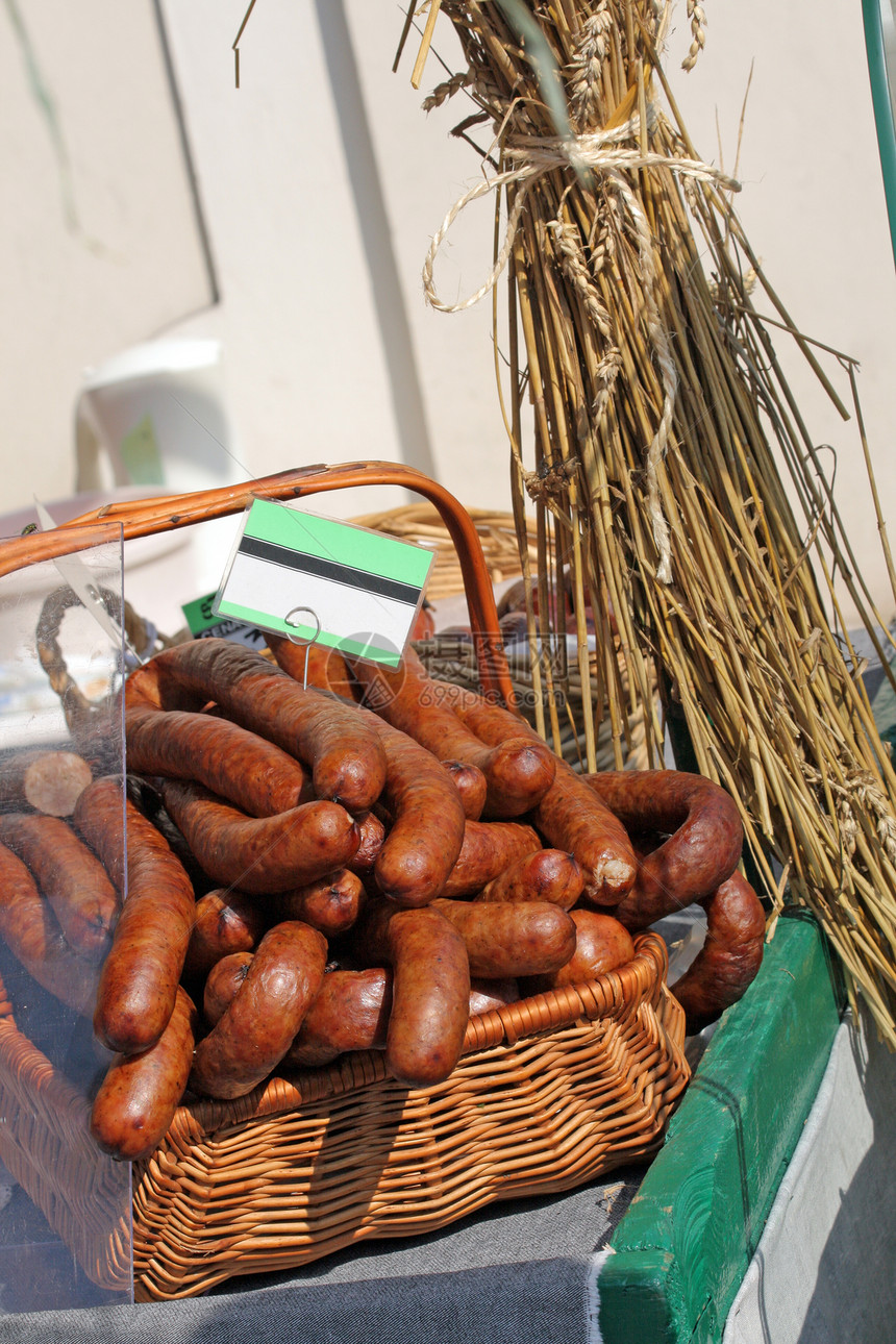 传统街头市场食品市场香肠小吃销售量地区性国家小贩食物抛光旅行烹饪图片