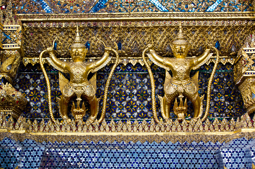 Garuda神像 曼谷大宫旅游历史雕塑尖塔寺庙城堡艺术宗教文化国王图片