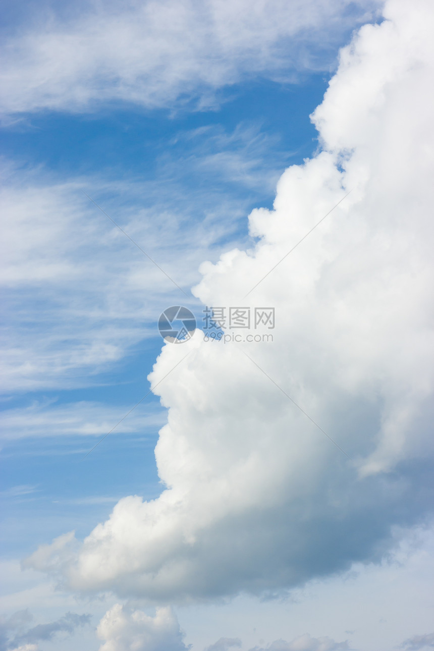 天空云雾沉淀阴霾蓝天天蓝色积雨晴天云景气候水分图片