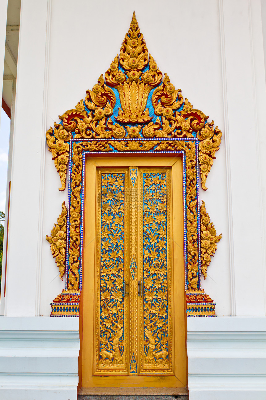 泰国传统风格的窗户寺庙文化雕塑旅行佛教徒古董旅游建筑学宗教装饰信仰图片