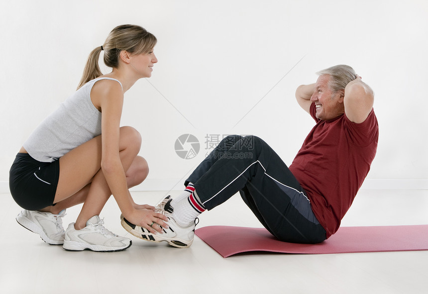 健身生活方式运动服头发女士软垫膝盖男性女性金发白色图片