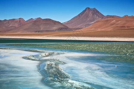 魁皮亚科旅行风景高清图片