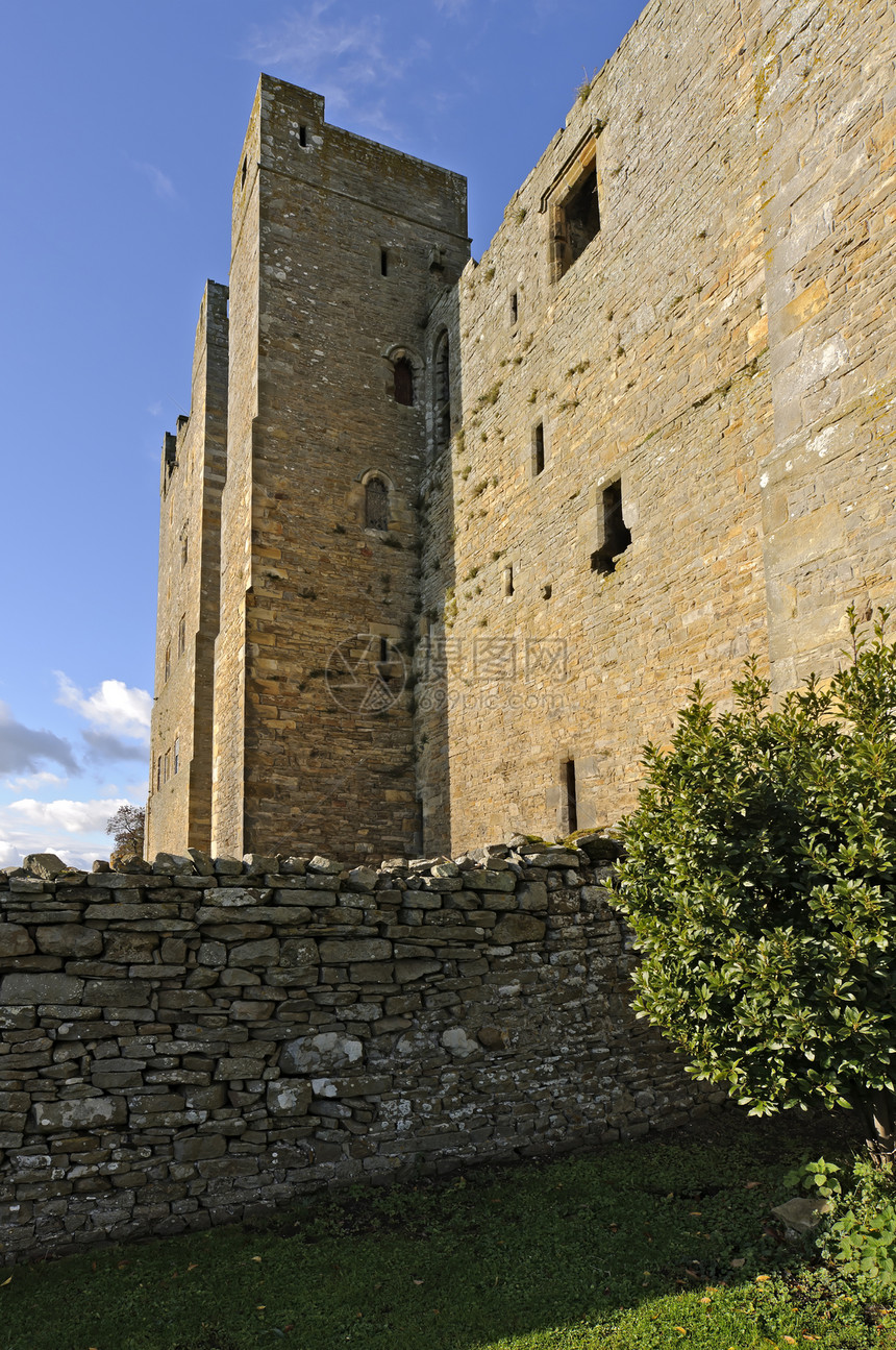 博尔顿城堡天空乡村石头绿色堡垒棕色图片