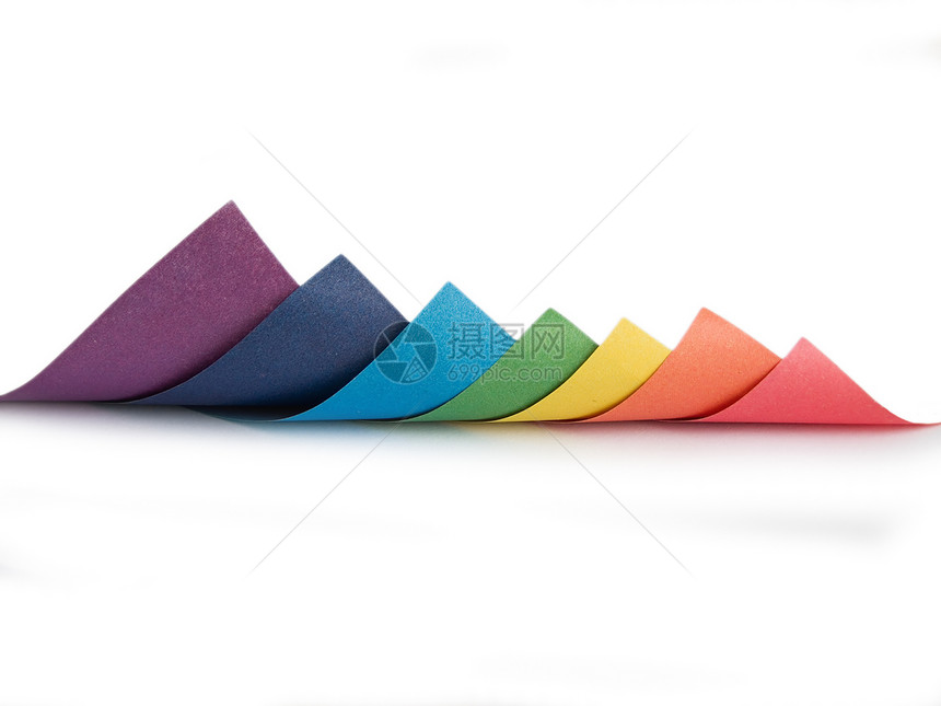 白色背景上孤立的彩色纸面列表的详细信息宏观艺术创造力颜料饱和调色板光谱线条花丝彩虹图片
