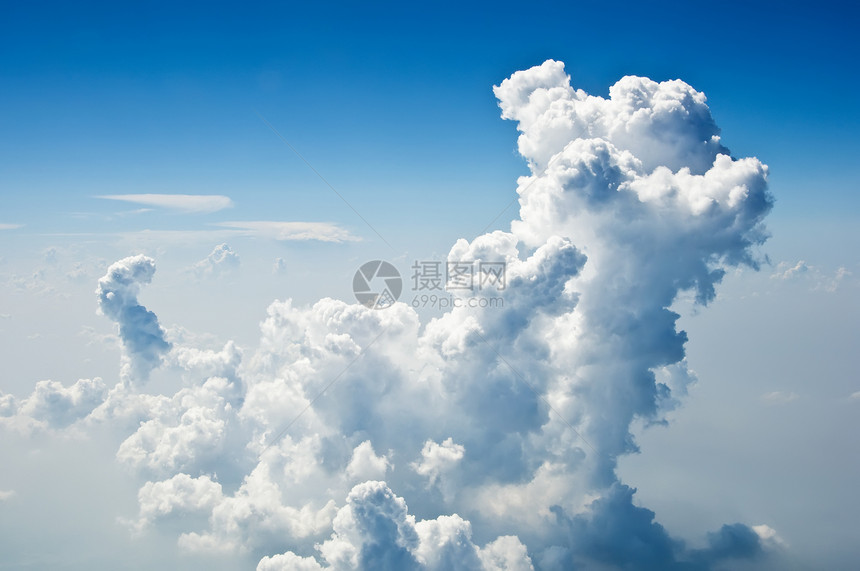 云水平气象愿望白色青色天气自由蓝色天空图片