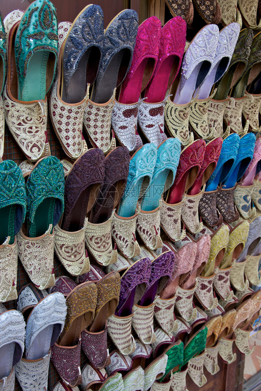 阿拉伯鞋子市场鞋类拖鞋露天海湾纺织品店铺半岛集市图片