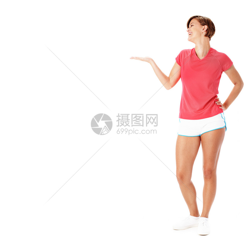 红衫军的年轻健康女性 孤立于白衣姿势重量青年身体微笑幸福女士金发女郎展示金发图片