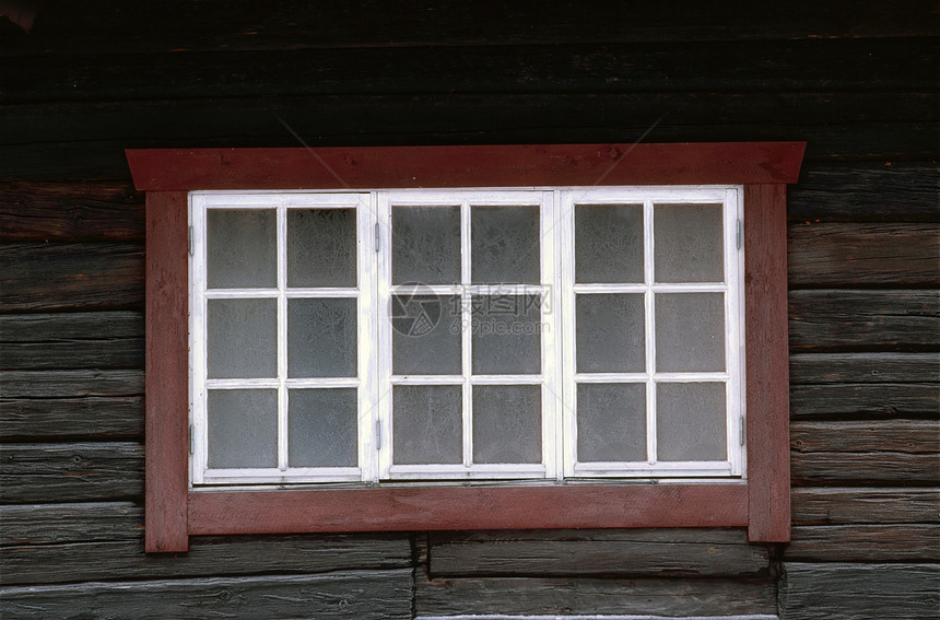 窗和木墙国家日志小屋木头玻璃历史性建筑住宅建筑学古董图片