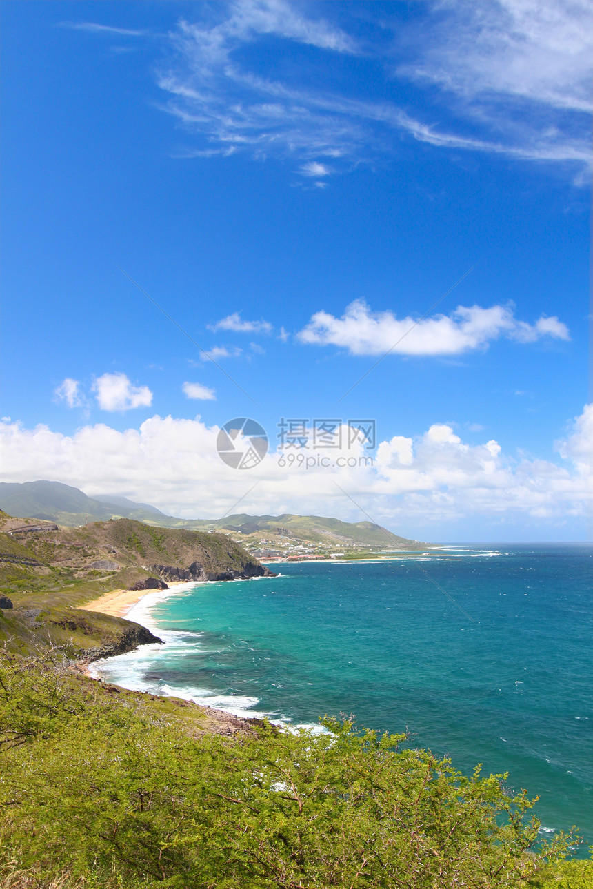 圣基茨主要海岸线栖息地热带海洋天堂植被天空生态旅游植物群风景蓝色图片