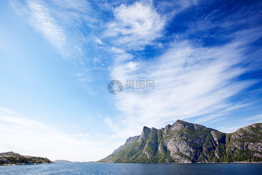 山区海岸图片